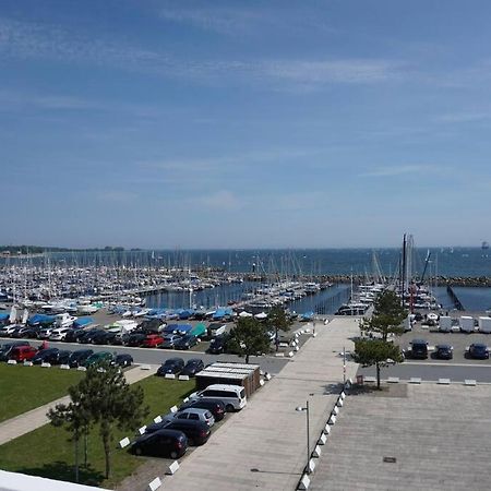 Panoramablick Und Den Strand Direkt Vor Der Tuer Apartamento Kiel Exterior foto